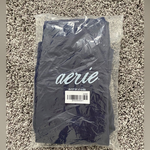 OFFLINE By Aerie Real Me High Waisted Crossover Flare Legging Navy New Medium - Picture 8 of 9